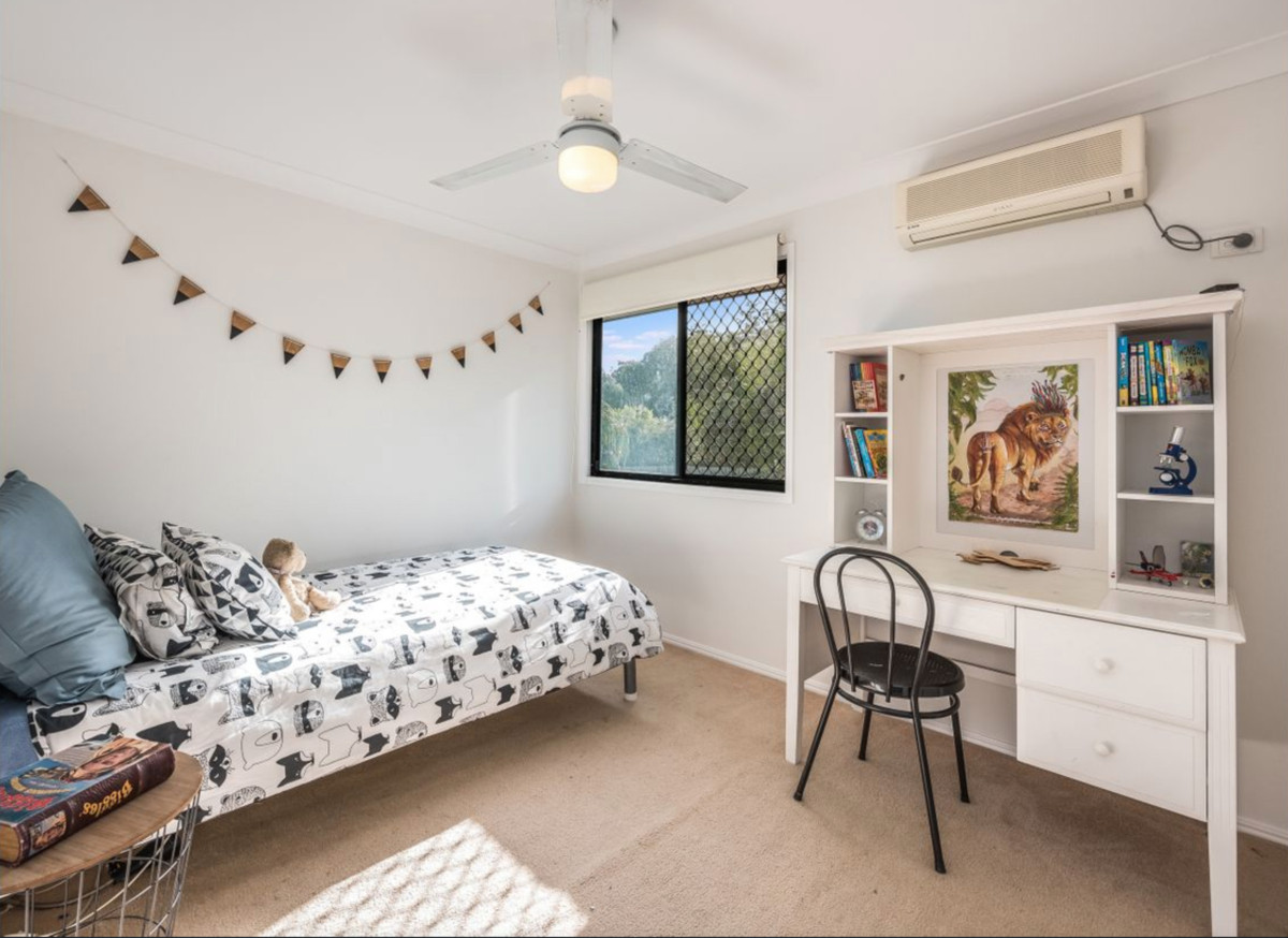 4 Albert Valley Drive, Bahrs Scrub, Australia 4207, 4 Bedrooms Bedrooms, ,2 BathroomsBathrooms,House,Sold,Albert Valley Drive,1147