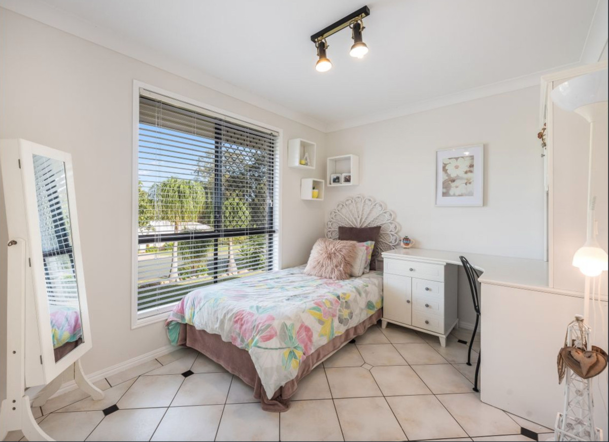 4 Albert Valley Drive, Bahrs Scrub, Australia 4207, 4 Bedrooms Bedrooms, ,2 BathroomsBathrooms,House,Sold,Albert Valley Drive,1147