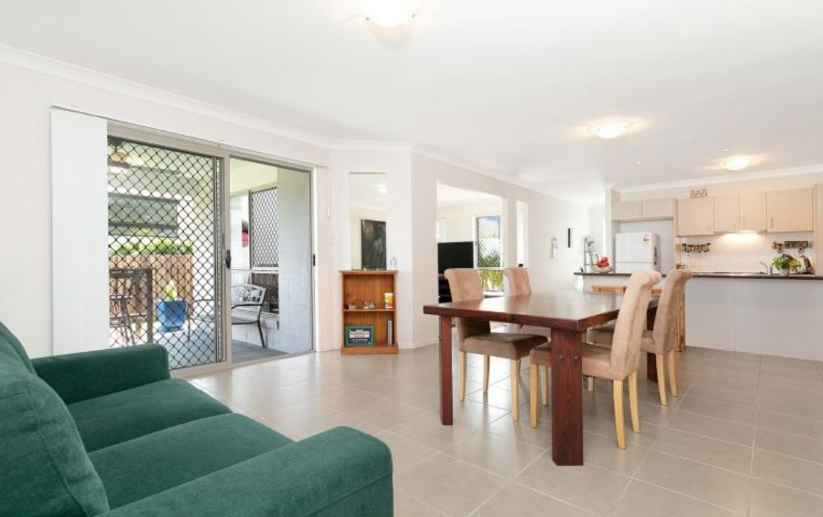 1 Jubilee Court, Bahrs Scrub, Australia 4207, 4 Bedrooms Bedrooms, ,2 BathroomsBathrooms,House,Sold,Jubilee Court,1154