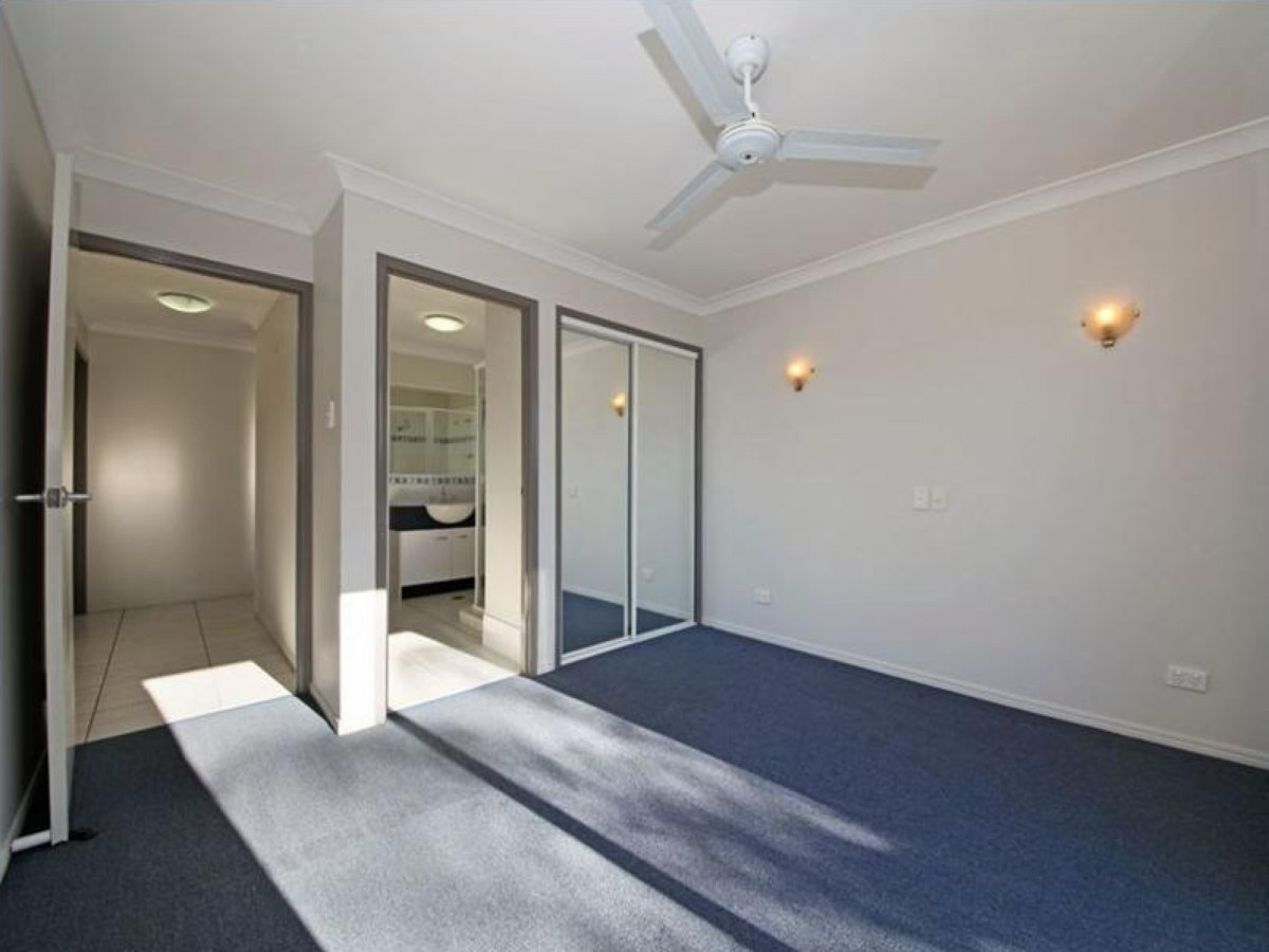 5A Leawarra Drive- Loganholme- Australia 4129, 2 Bedrooms Bedrooms, ,1 BathroomBathrooms,House,For sale,Leawarra Drive,1156