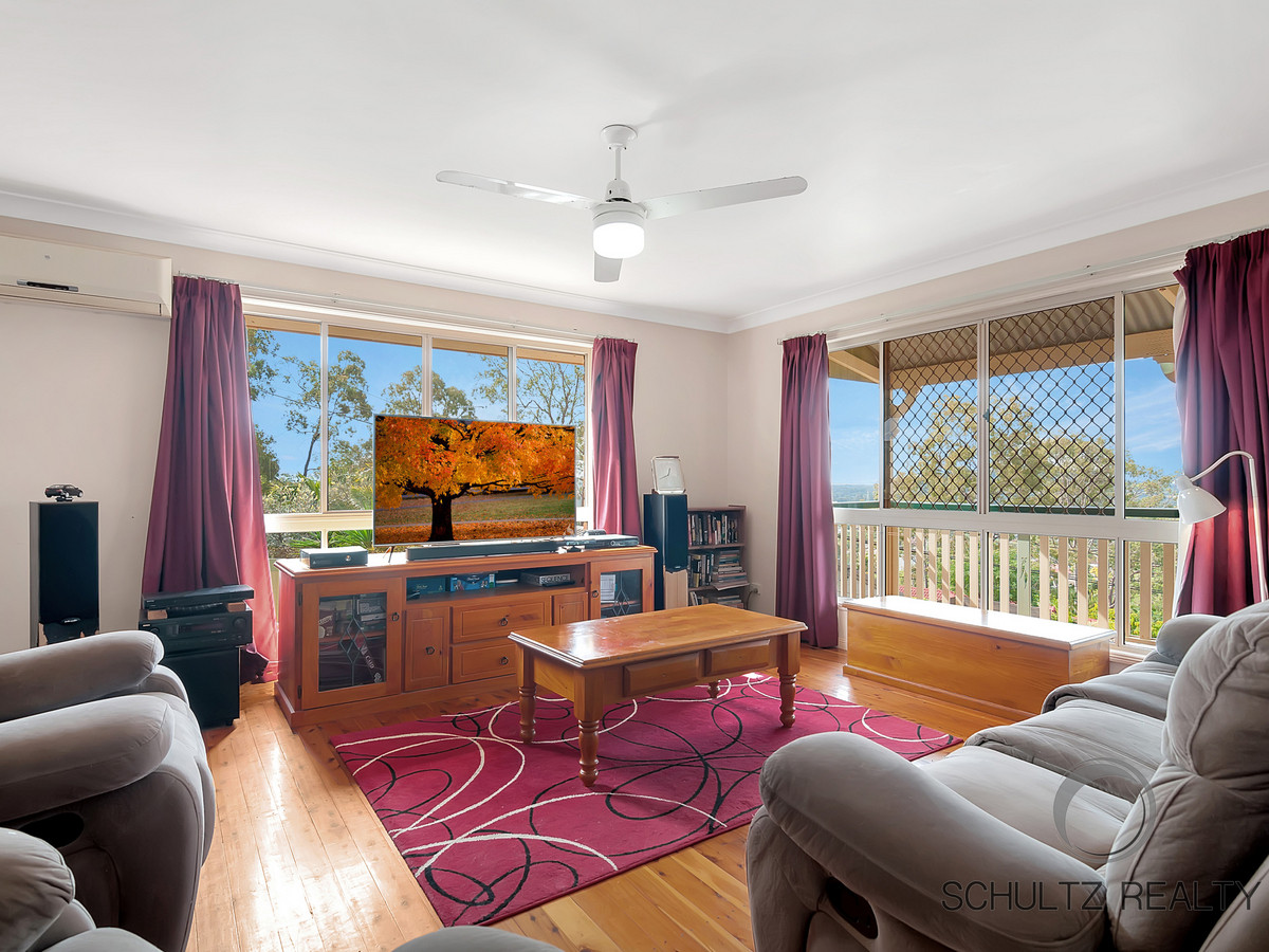 24 Manning Court, Mount Warren Park, Australia 4207, 4 Bedrooms Bedrooms, ,2 BathroomsBathrooms,House,Sold,Manning Court,1161