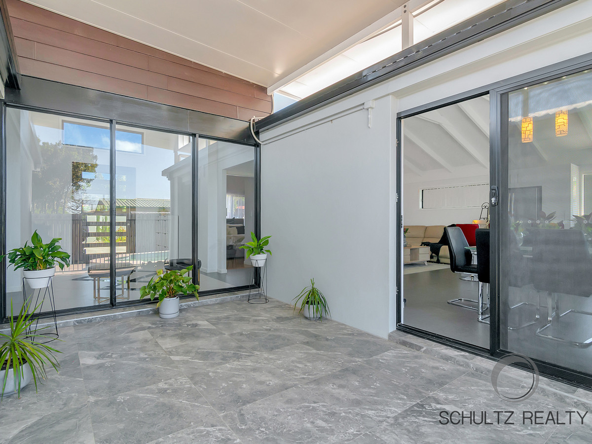130 Mount Warren Boulevard, Mount Warren Park, Australia 4207, 5 Bedrooms Bedrooms, ,2 BathroomsBathrooms,House,Sold,Mount Warren Boulevard,1160