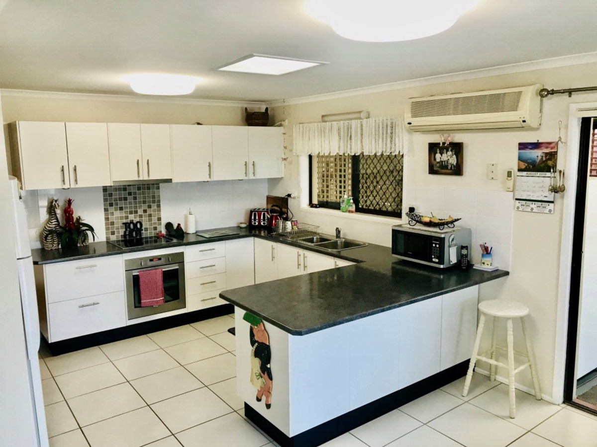 25 Merrow Street, Mount Warren Park, Australia 4207, 3 Bedrooms Bedrooms, ,1 BathroomBathrooms,House,Sold,Merrow Street,1163