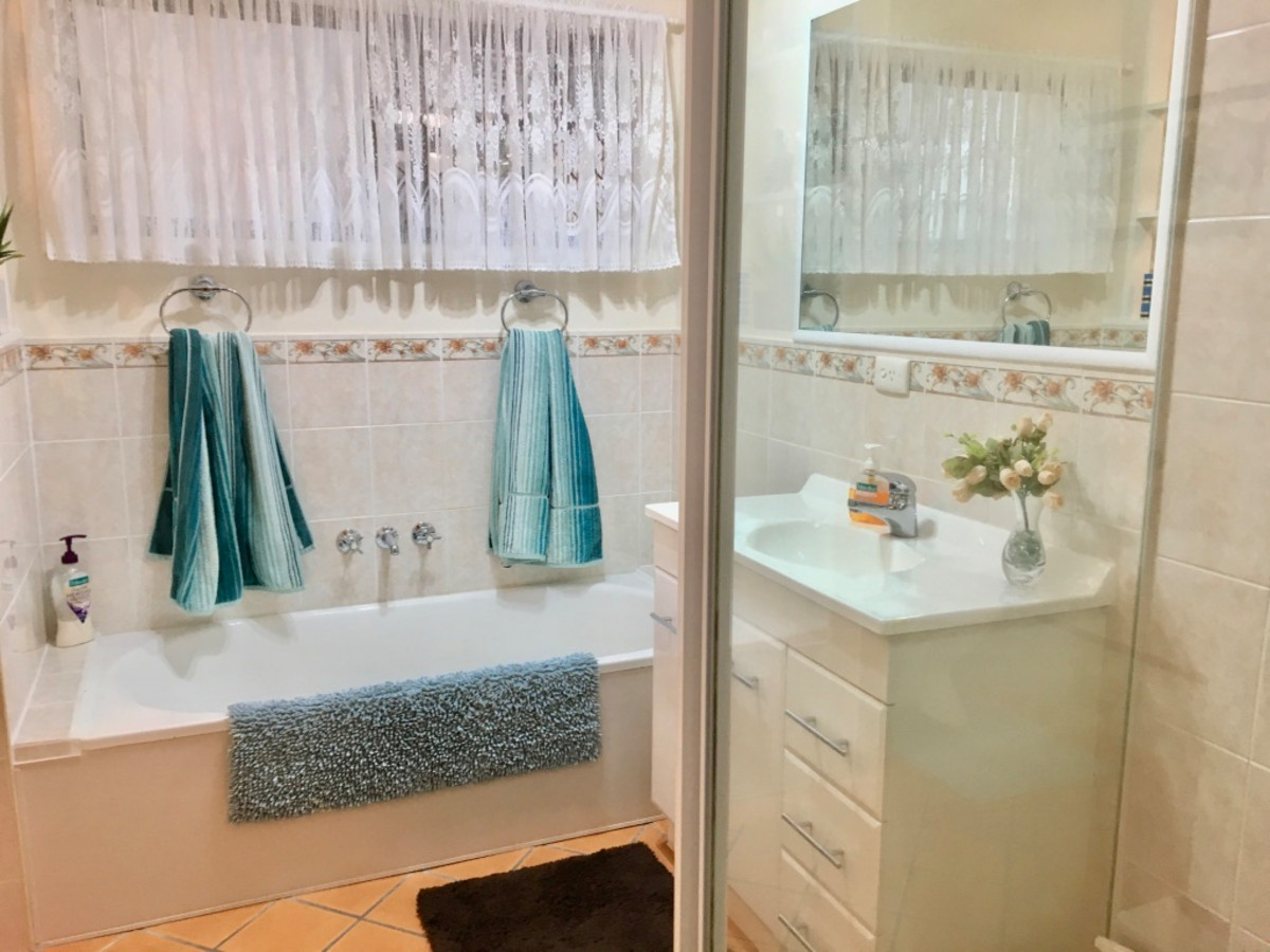 25 Merrow Street, Mount Warren Park, Australia 4207, 3 Bedrooms Bedrooms, ,1 BathroomBathrooms,House,Sold,Merrow Street,1163