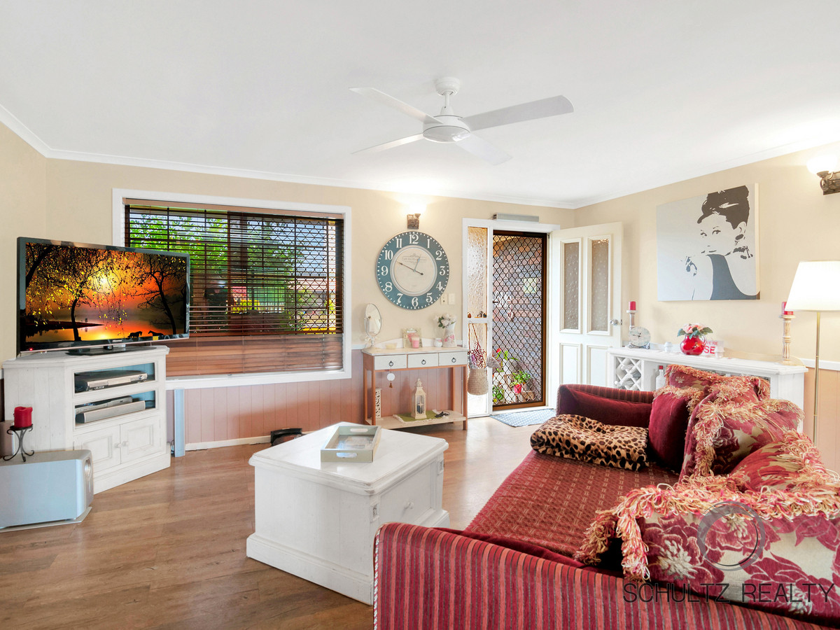 18 Vermont Crescent, Mount Warren Park, Australia 4207, 4 Bedrooms Bedrooms, ,2 BathroomsBathrooms,House,Sold,Vermont Crescent,1164