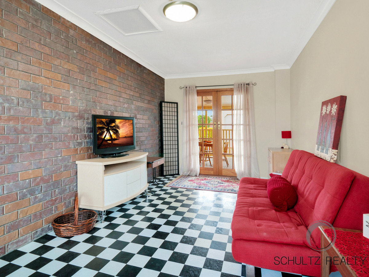 18 Vermont Crescent, Mount Warren Park, Australia 4207, 4 Bedrooms Bedrooms, ,2 BathroomsBathrooms,House,Sold,Vermont Crescent,1164