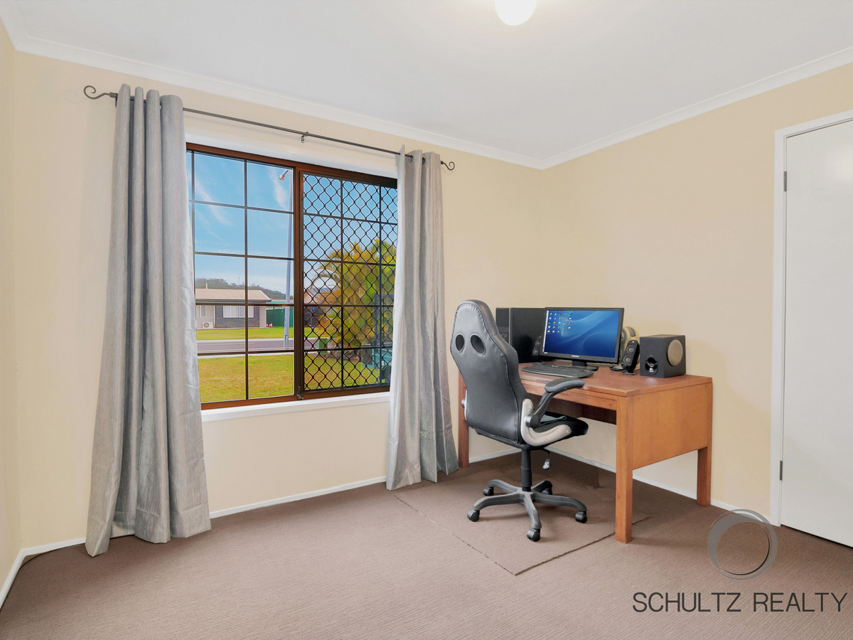 18 Vermont Crescent, Mount Warren Park, Australia 4207, 4 Bedrooms Bedrooms, ,2 BathroomsBathrooms,House,Sold,Vermont Crescent,1164
