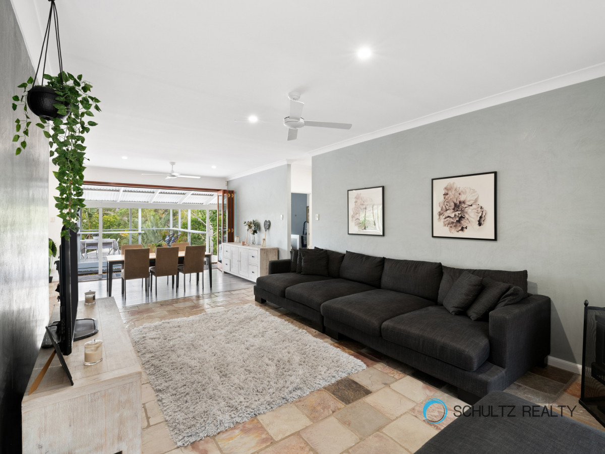 5 Magenta Court, Mount Warren Park, Australia 4207, 3 Bedrooms Bedrooms, ,2 BathroomsBathrooms,House,Sold,Magenta Court,1167