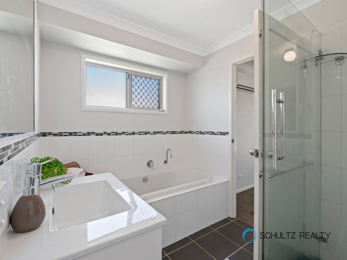 13 Tibrogargan Close, Loganholme, Australia 4129, 4 Bedrooms Bedrooms, ,1 BathroomBathrooms,House,Sold,Tibrogargan Close,1183