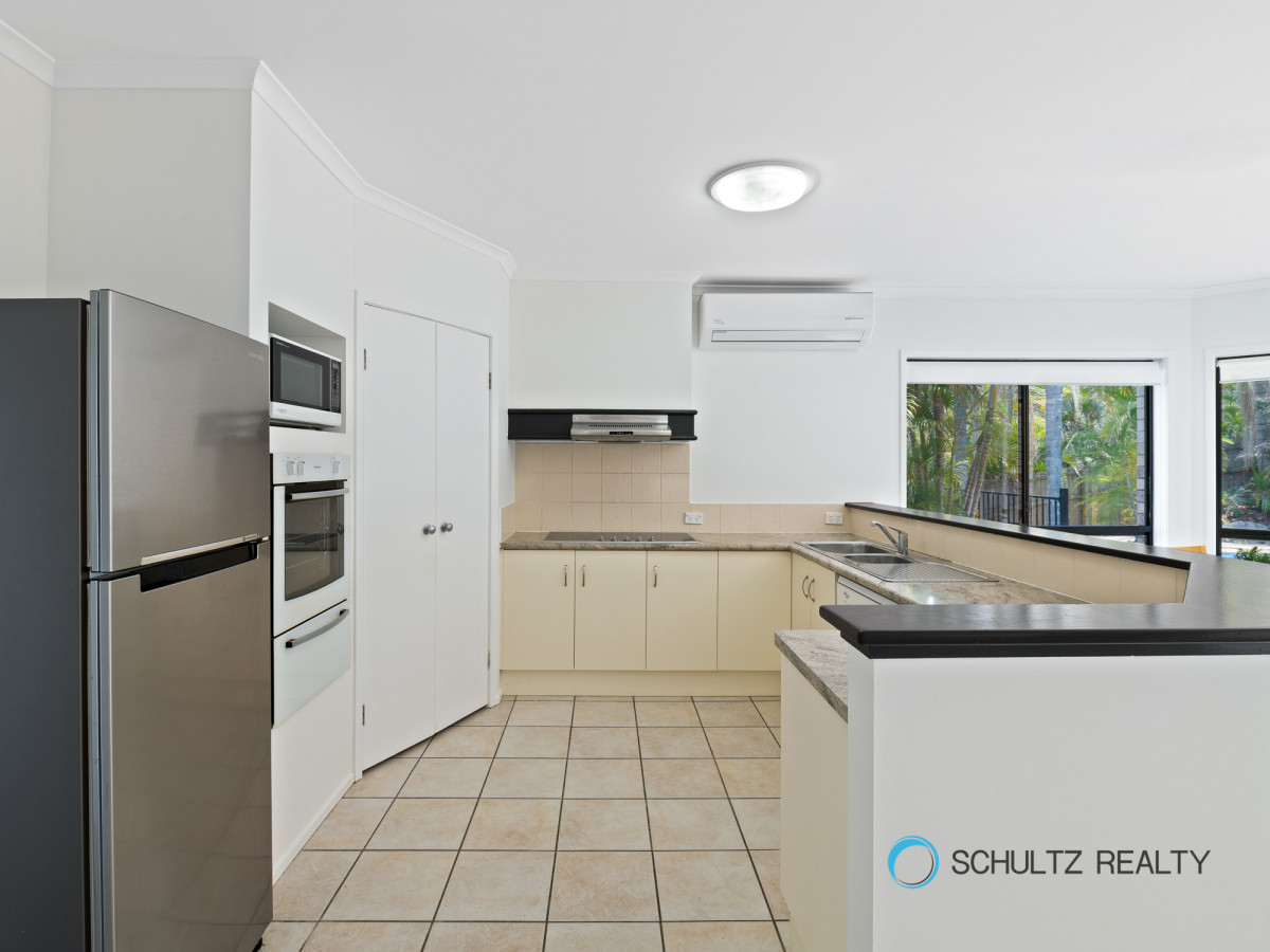 247 Mount Warren Boulevard, Mount Warren Park, Australia 4207, 4 Bedrooms Bedrooms, ,1 BathroomBathrooms,House,Sold,Mount Warren Boulevard,1188