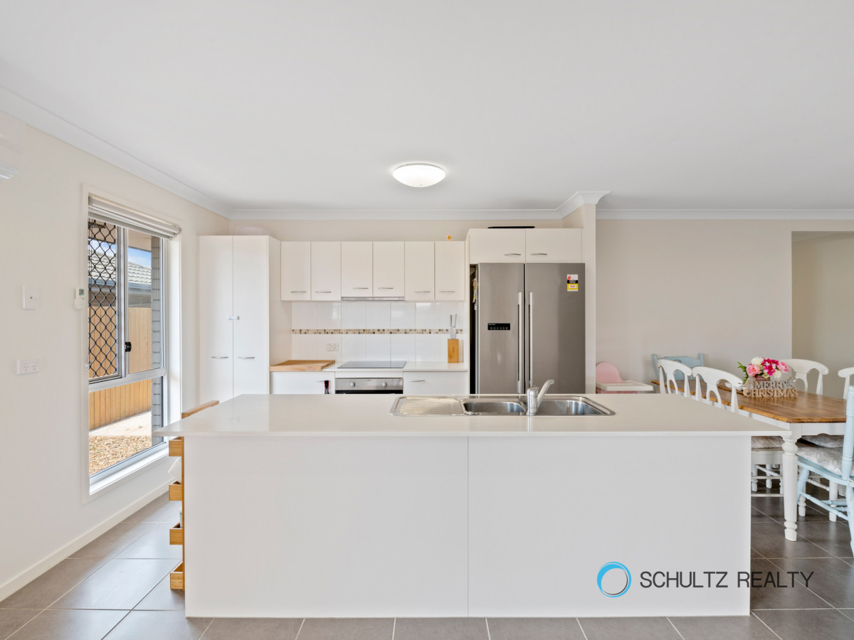 1 Ridgemount Street, Bahrs Scrub, Australia 4207, 4 Bedrooms Bedrooms, ,2 BathroomsBathrooms,House,Sold,Ridgemount Street,1190