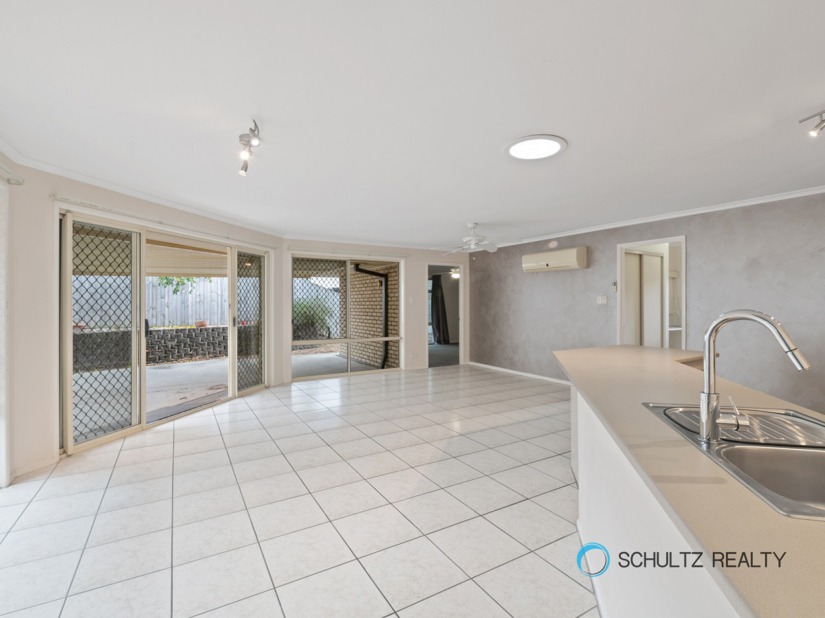 37 Mountain View Crescent, Mount Warren Park, Australia QLD, 4 Bedrooms Bedrooms, ,2 BathroomsBathrooms,House,Sold,Mountain View Crescent,1195