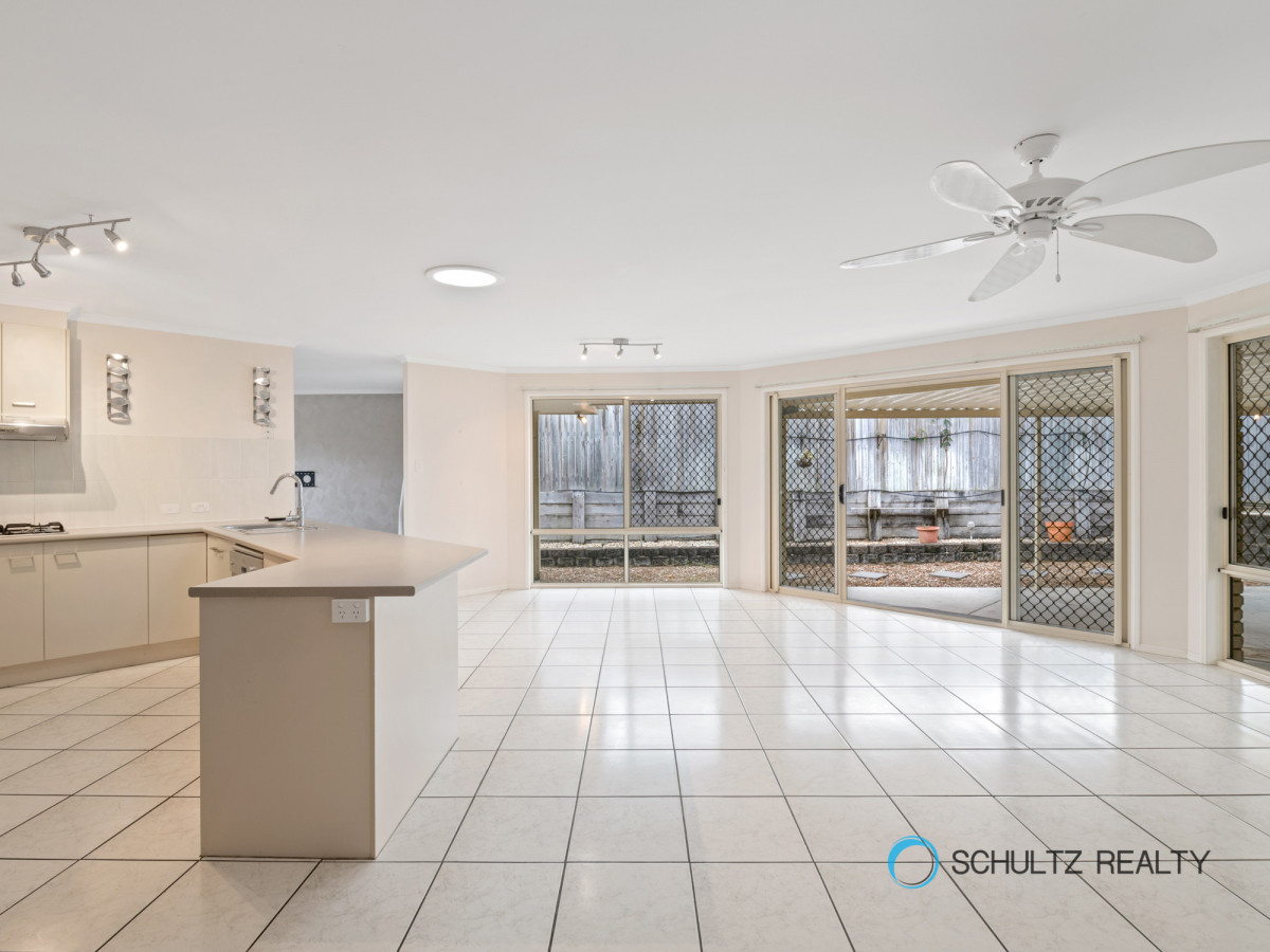 37 Mountain View Crescent, Mount Warren Park, Australia QLD, 4 Bedrooms Bedrooms, ,2 BathroomsBathrooms,House,Sold,Mountain View Crescent,1195