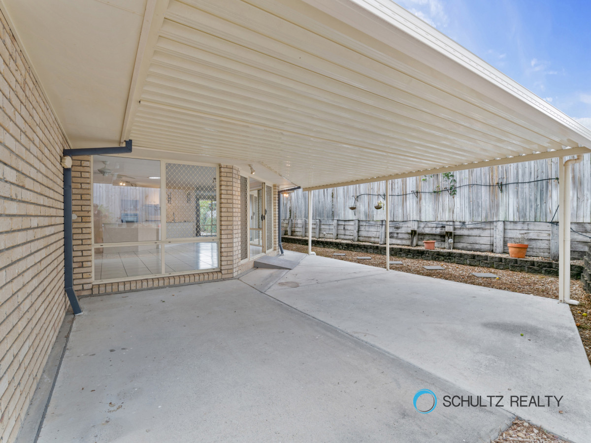 37 Mountain View Crescent, Mount Warren Park, Australia QLD, 4 Bedrooms Bedrooms, ,2 BathroomsBathrooms,House,Sold,Mountain View Crescent,1195