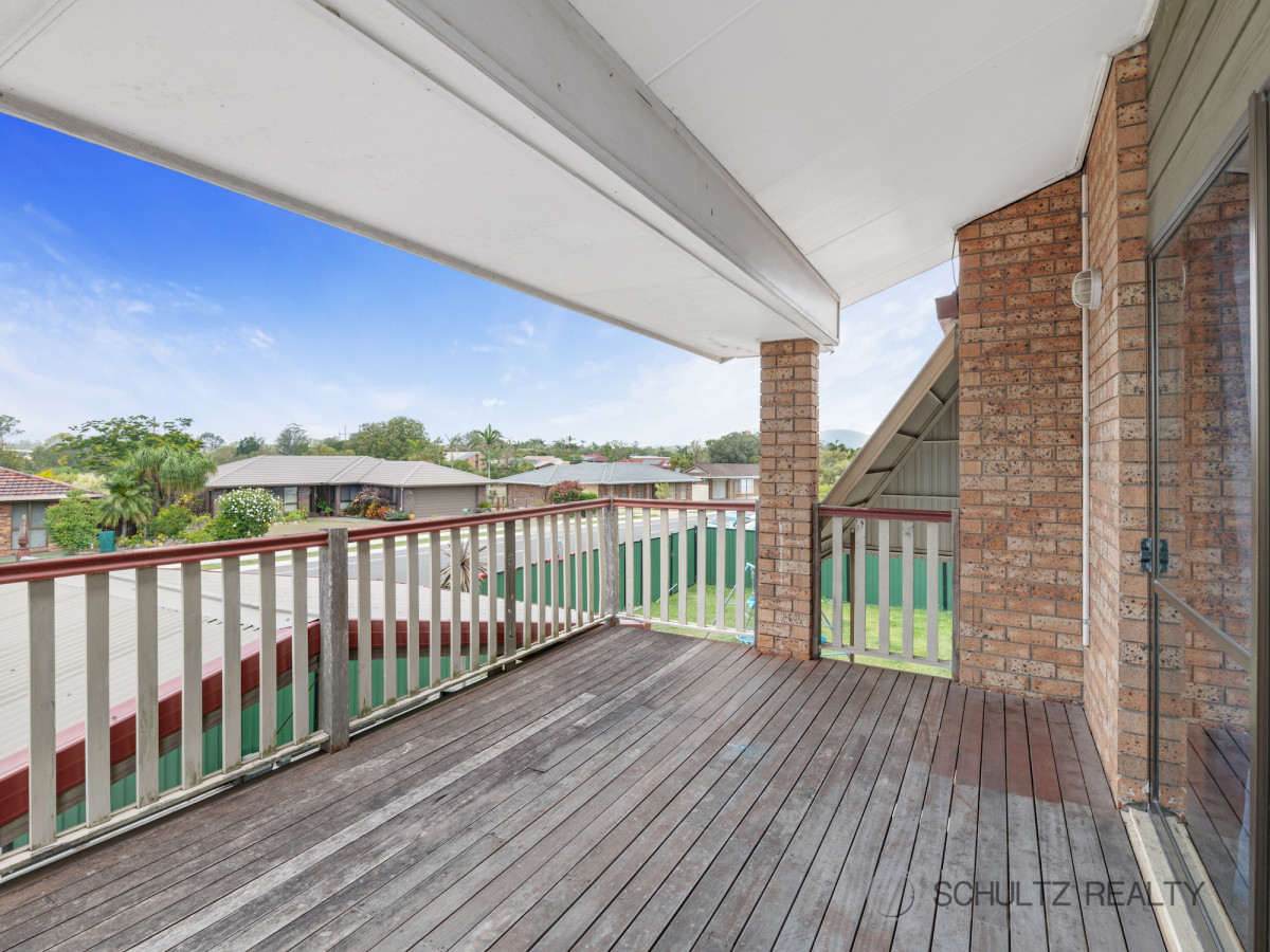 19 Vermont Crescent, Mount Warren Park, Australia 4207, 6 Bedrooms Bedrooms, ,2 BathroomsBathrooms,House,Sold,Vermont Crescent,1197