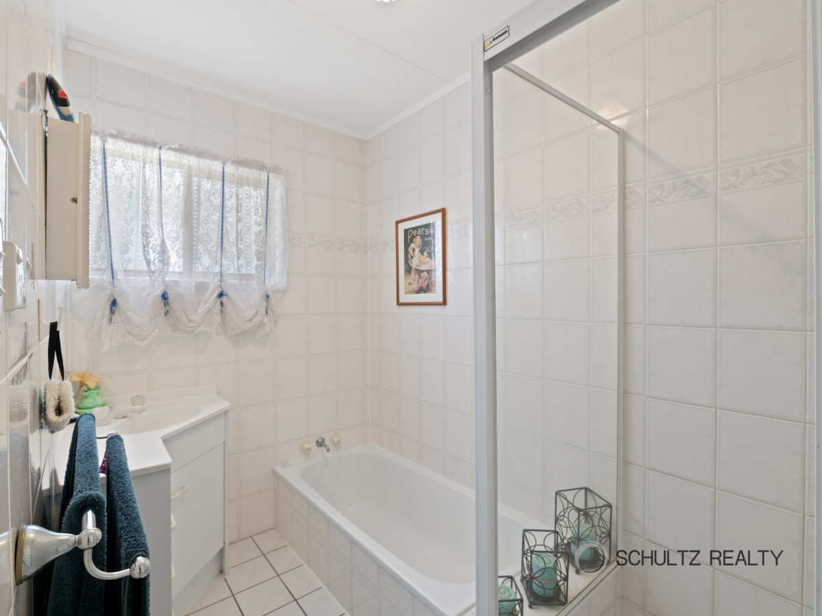 14 Tweedland Crescent, Beenleigh, Australia 4207, 3 Bedrooms Bedrooms, ,1 BathroomBathrooms,House,Sold,Tweedland Crescent,1199