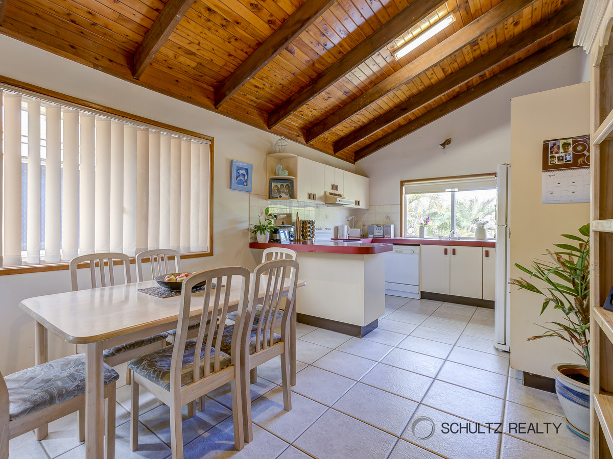 23 Kaiser Drive, Windaroo, Australia 4207, 4 Bedrooms Bedrooms, ,1 BathroomBathrooms,House,Sold,Kaiser Drive,1201