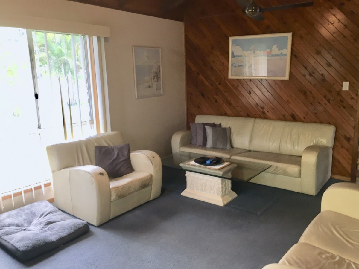 23 Kaiser Drive, Windaroo, Australia 4207, 4 Bedrooms Bedrooms, ,1 BathroomBathrooms,House,For sale,Kaiser Drive,1201
