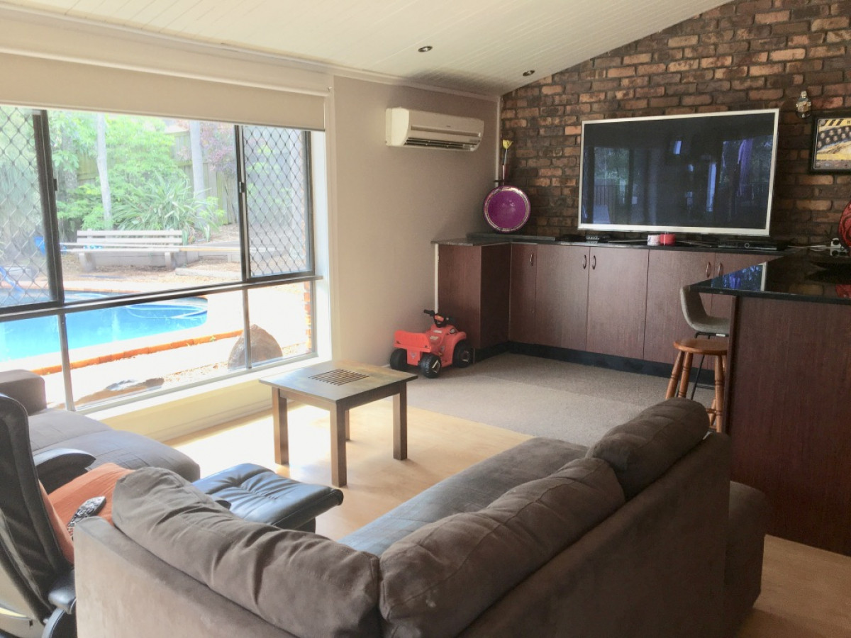 19 Manning Court, Mount Warren Park, Australia 4207, 4 Bedrooms Bedrooms, ,2 BathroomsBathrooms,House,For sale,Manning Court,1202
