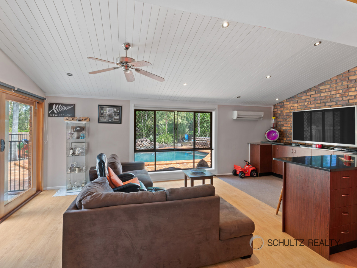 19 Manning Court, Mount Warren Park, Australia 4207, 4 Bedrooms Bedrooms, ,2 BathroomsBathrooms,House,Sold,Manning Court,1202