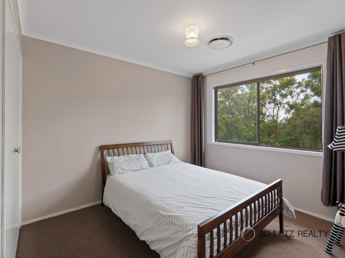 19 Manning Court, Mount Warren Park, Australia 4207, 4 Bedrooms Bedrooms, ,2 BathroomsBathrooms,House,Sold,Manning Court,1202