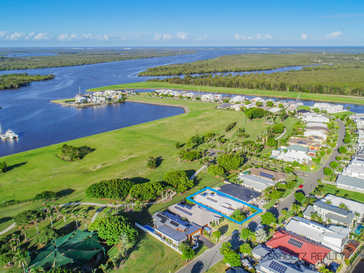 8 Marina Parade, Jacobs Well, Australia 4208, 4 Bedrooms Bedrooms, ,2 BathroomsBathrooms,House,Sold,Marina Parade,1203