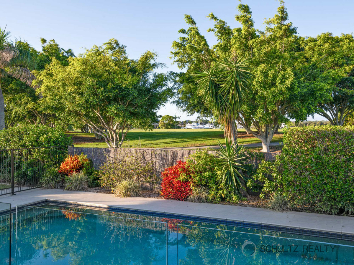 8 Marina Parade, Jacobs Well, Australia 4208, 4 Bedrooms Bedrooms, ,2 BathroomsBathrooms,House,Sold,Marina Parade,1203