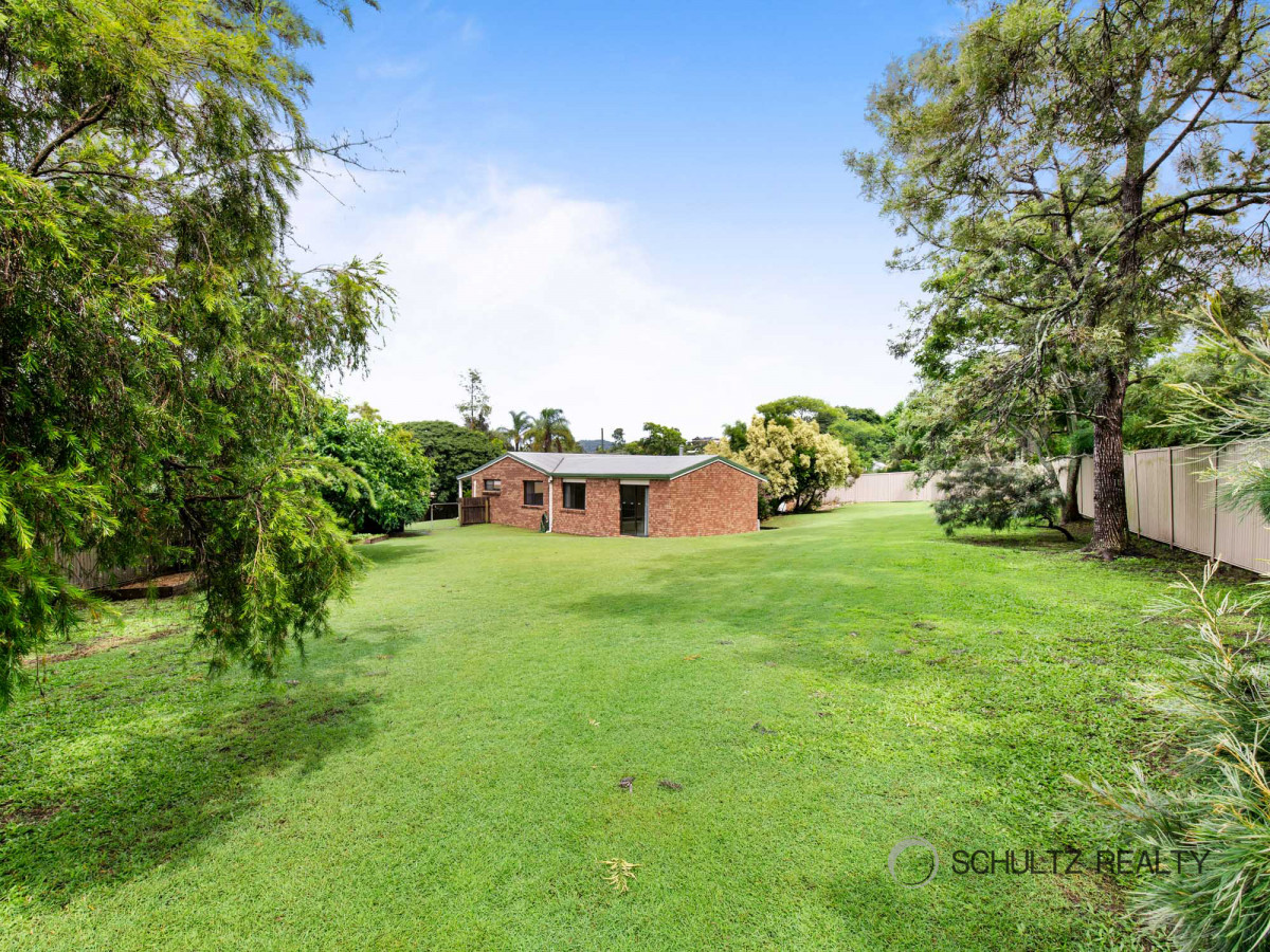 7 Eastwell Court, Mount Warren Park, Australia 4207, 5 Bedrooms Bedrooms, ,2 BathroomsBathrooms,House,Sold,Eastwell Court,1204