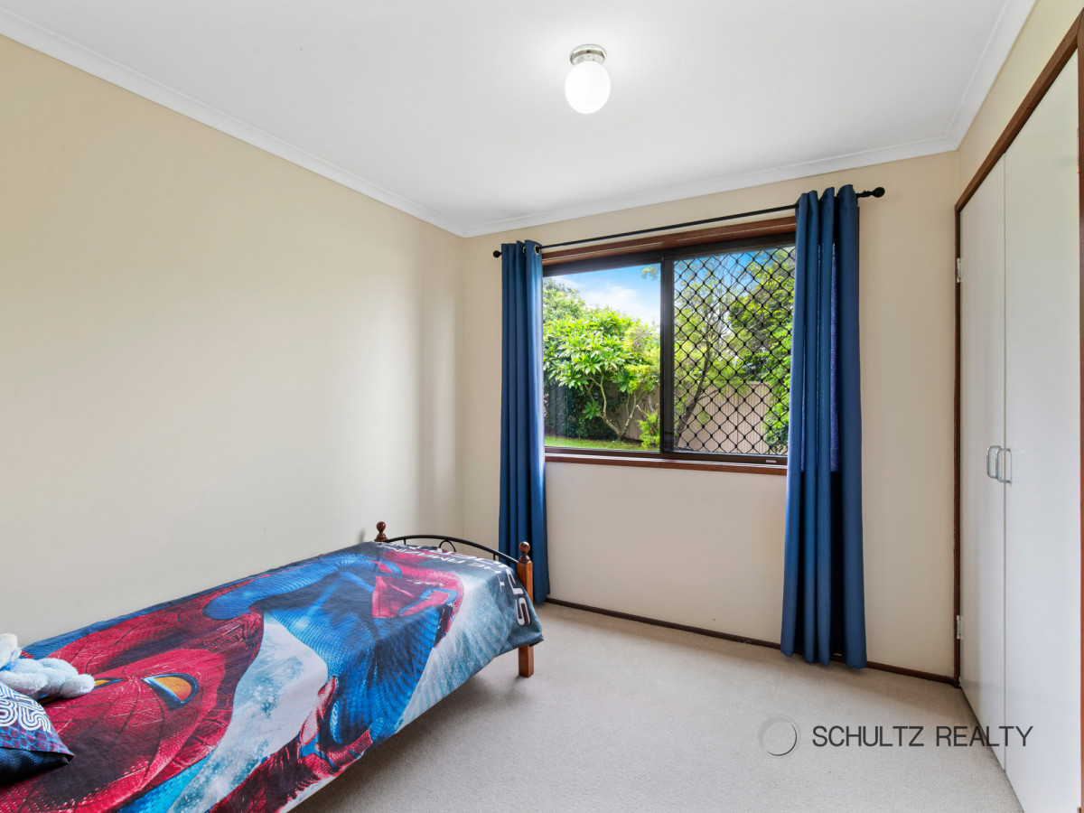 7 Eastwell Court, Mount Warren Park, Australia 4207, 5 Bedrooms Bedrooms, ,2 BathroomsBathrooms,House,Sold,Eastwell Court,1204
