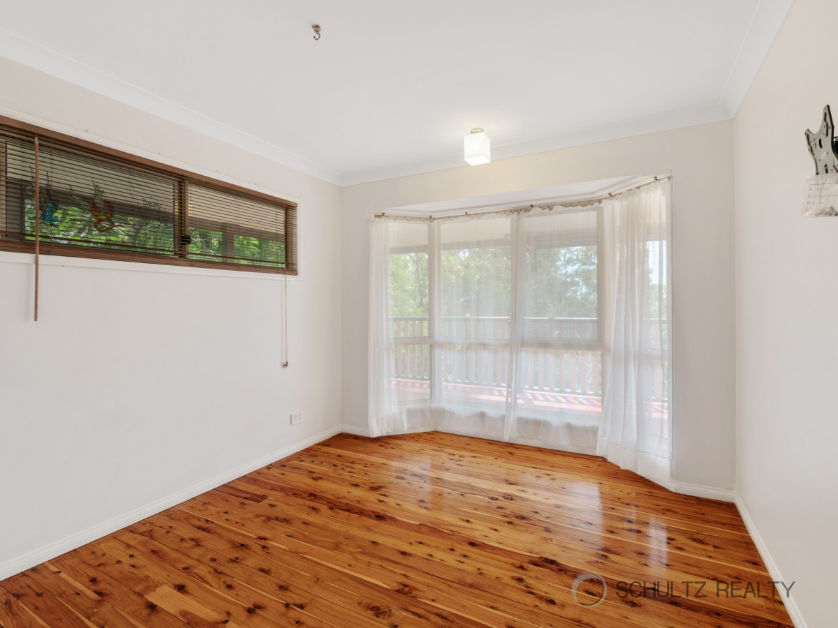 9 Lyn Court, Mount Warren Park, Australia 4207, 4 Bedrooms Bedrooms, ,2 BathroomsBathrooms,House,Sold,Lyn Court,1207