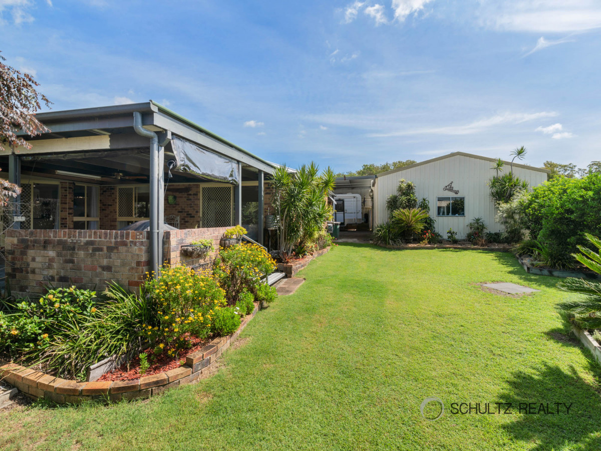 15 Shona Court, Mount Warren Park, Australia 4207, 4 Bedrooms Bedrooms, ,2 BathroomsBathrooms,House,Sold,Shona Court,1206