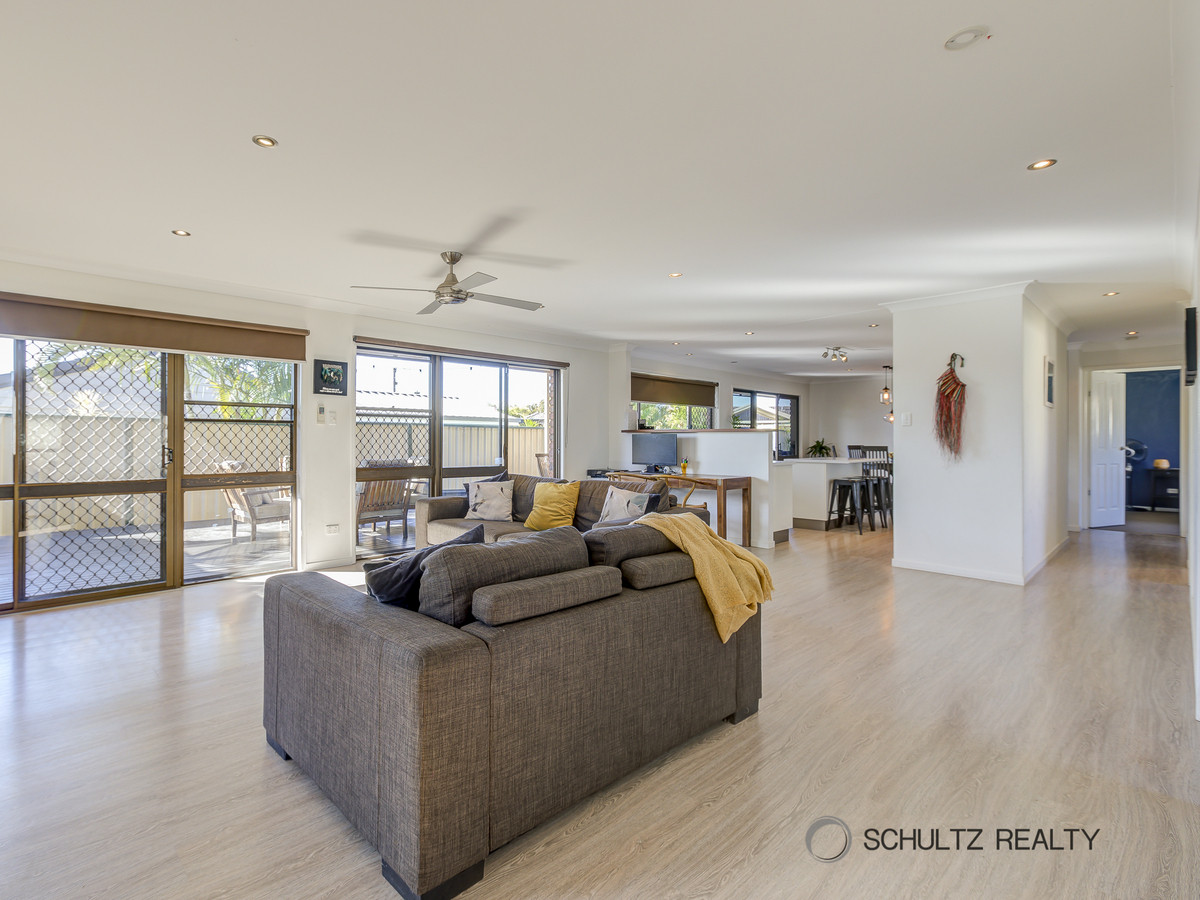 38 Merrow Street, Mount Warren Park, Australia 4207, 3 Bedrooms Bedrooms, ,1 BathroomBathrooms,House,Sold,Merrow Street,1209