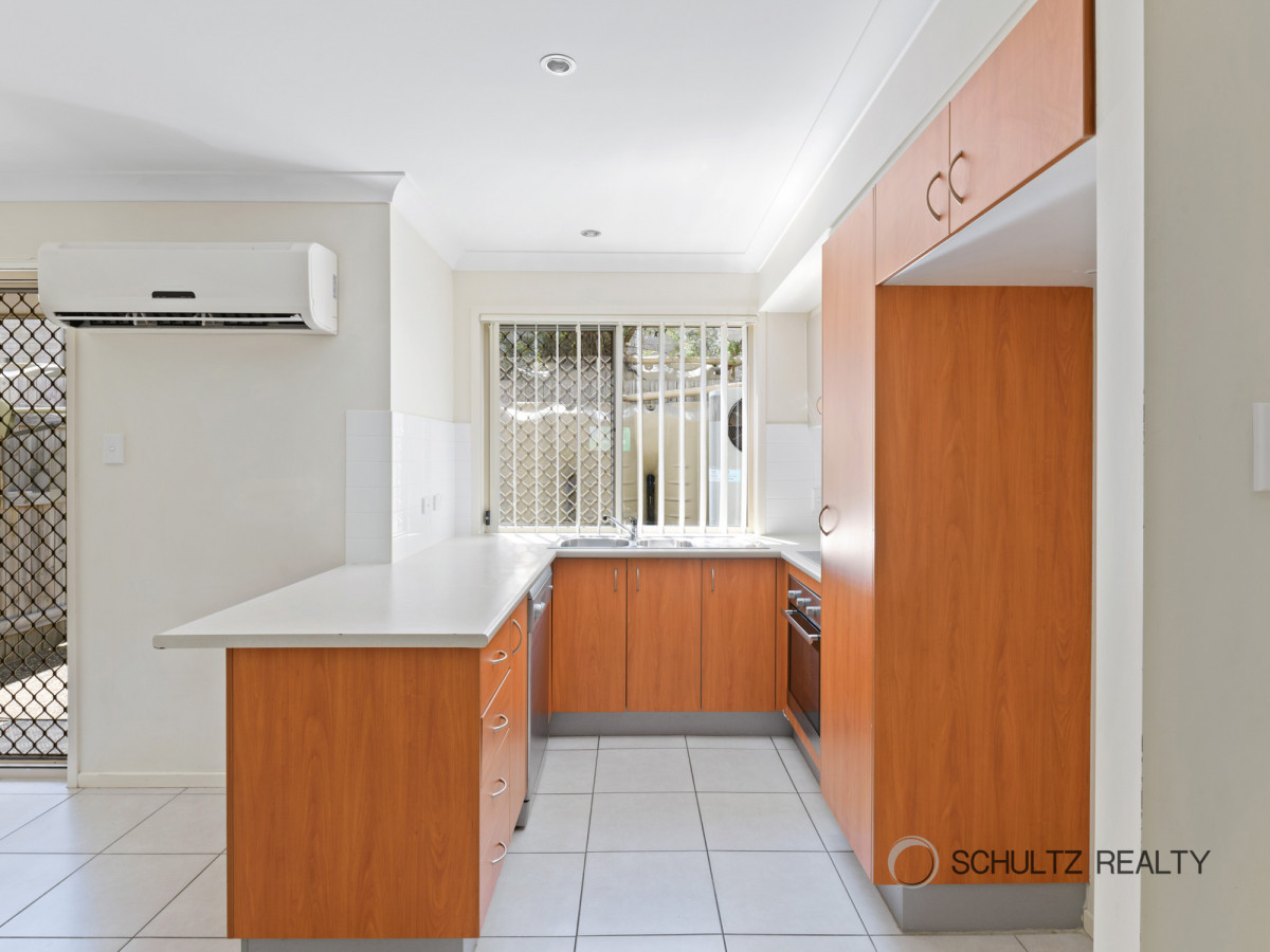 172-180 Fryar Road, Eagleby, Australia 4207, 3 Bedrooms Bedrooms, ,2 BathroomsBathrooms,Townhouse,Sold,Fryar Road,1210