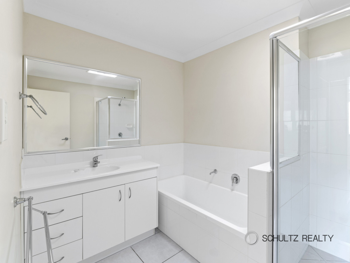 172-180 Fryar Road, Eagleby, Australia 4207, 3 Bedrooms Bedrooms, ,2 BathroomsBathrooms,Townhouse,Sold,Fryar Road,1210