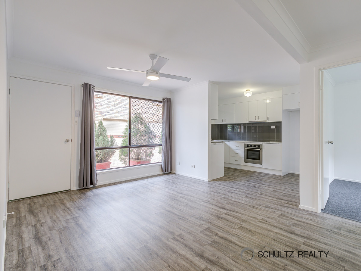 24 Cotswold Street, Mount Warren Park, Australia 4207, 3 Bedrooms Bedrooms, ,1 BathroomBathrooms,Apartment,Sold,Cotswold Street,1212