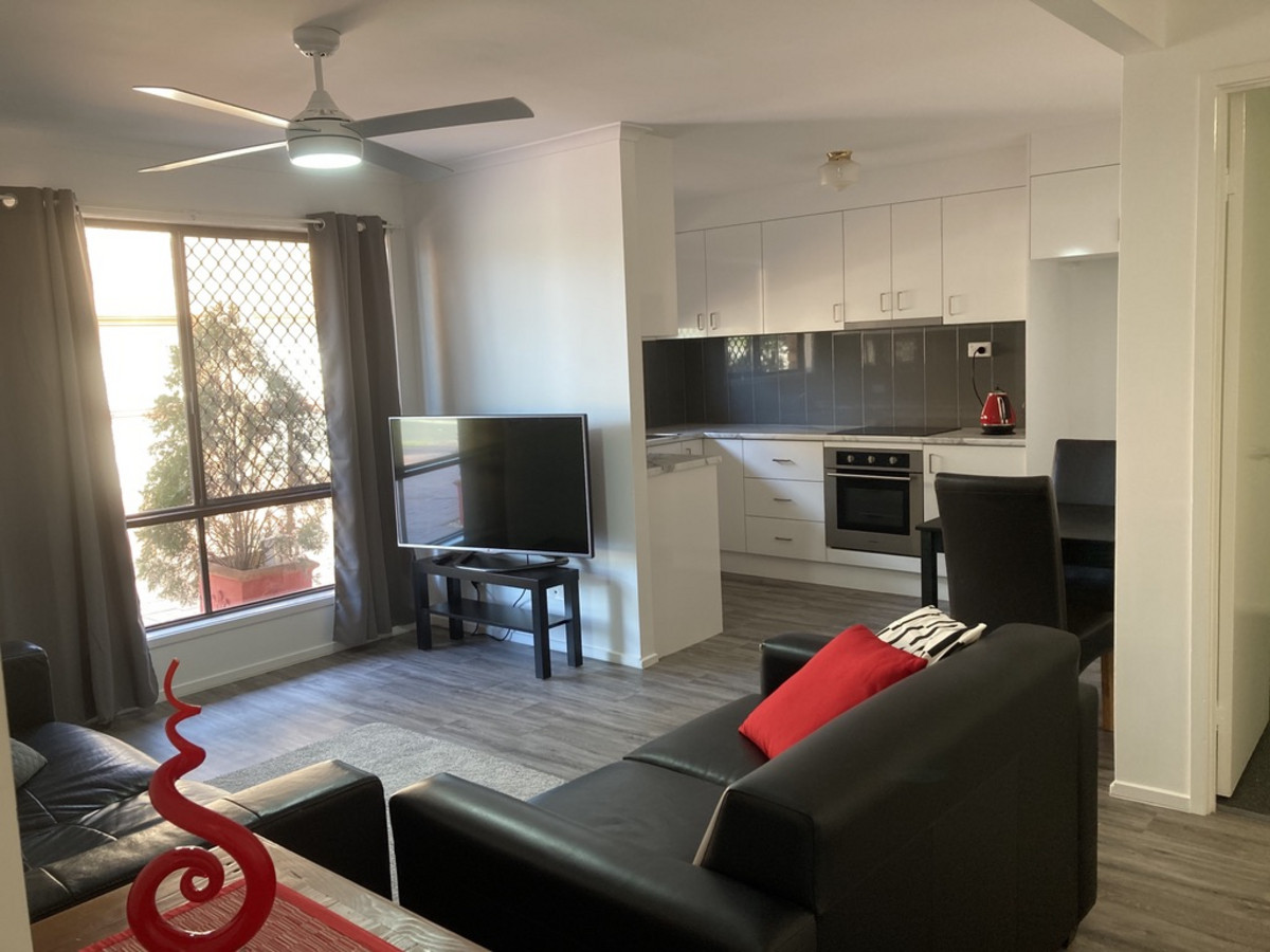 24 Cotswold Street, Mount Warren Park, Australia 4207, 3 Bedrooms Bedrooms, ,1 BathroomBathrooms,Apartment,Sold,Cotswold Street,1212