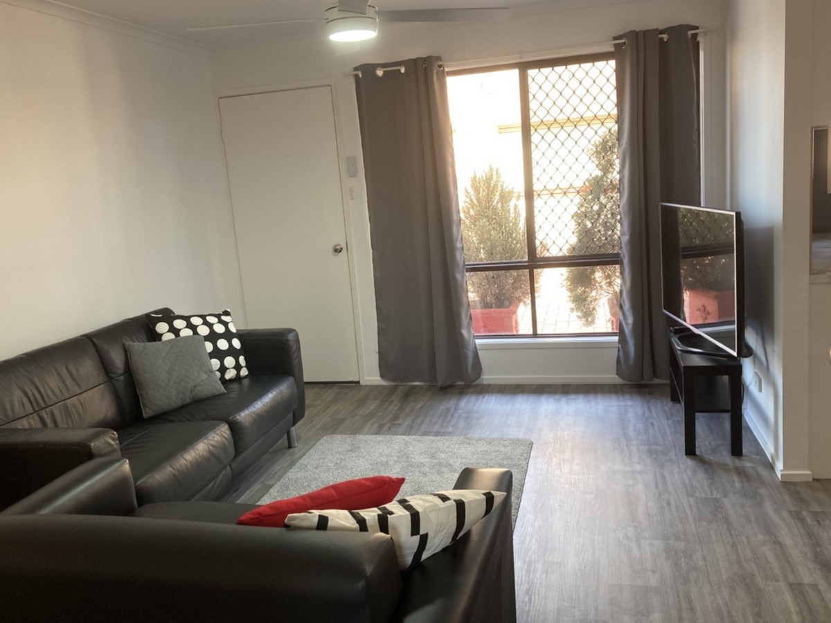 24 Cotswold Street, Mount Warren Park, Australia 4207, 3 Bedrooms Bedrooms, ,1 BathroomBathrooms,Apartment,Sold,Cotswold Street,1212