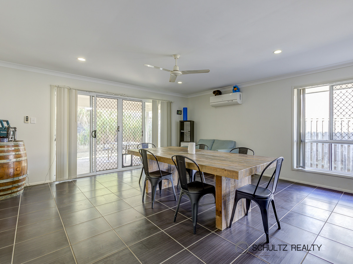 29 Skyline Circuit, Bahrs Scrub, Australia 4207, 4 Bedrooms Bedrooms, ,2 BathroomsBathrooms,House,Sold,Skyline Circuit,1214