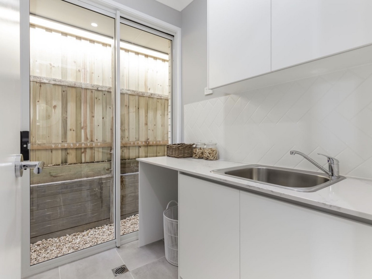 38 Bronzewing Circuit, Bahrs Scrub, Australia 4207, 4 Bedrooms Bedrooms, ,2 BathroomsBathrooms,House,Sold,Bronzewing Circuit,1217