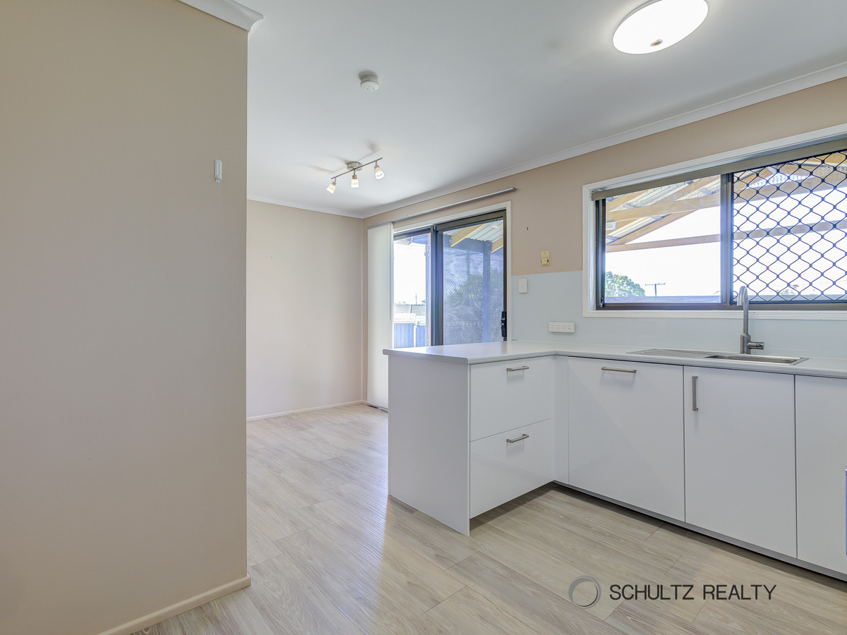 2 Molyu Court, Mount Warren Park, Australia 4207, 3 Bedrooms Bedrooms, ,1 BathroomBathrooms,House,Sold,Molyu Court,1225