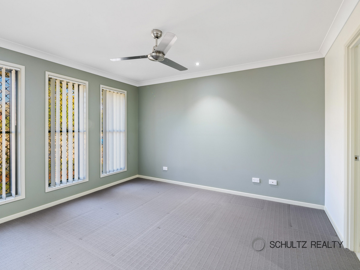 10 Winterpeak Close, Yarrabilba, Australia 4207, 3 Bedrooms Bedrooms, ,2 BathroomsBathrooms,House,Sold,Winterpeak Close,1227