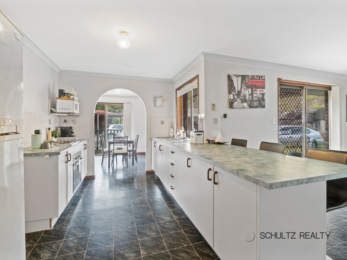 23 Leighton Drive, Edens Landing, Australia 4207, 4 Bedrooms Bedrooms, ,2 BathroomsBathrooms,House,Sold,Leighton Drive,1229