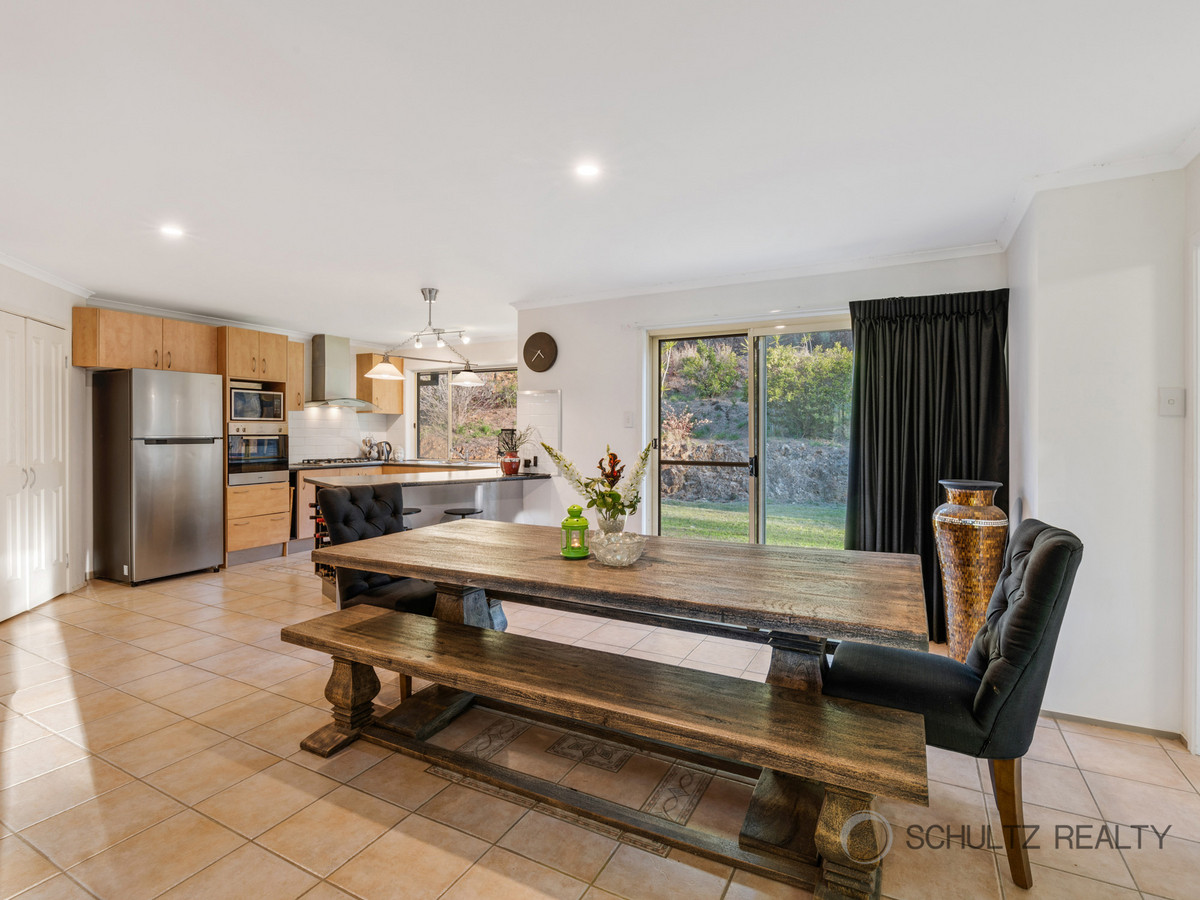 94 Stubbin Street, Belivah, Australia 4207, 4 Bedrooms Bedrooms, ,2 BathroomsBathrooms,House,Sold,Stubbin Street,1242