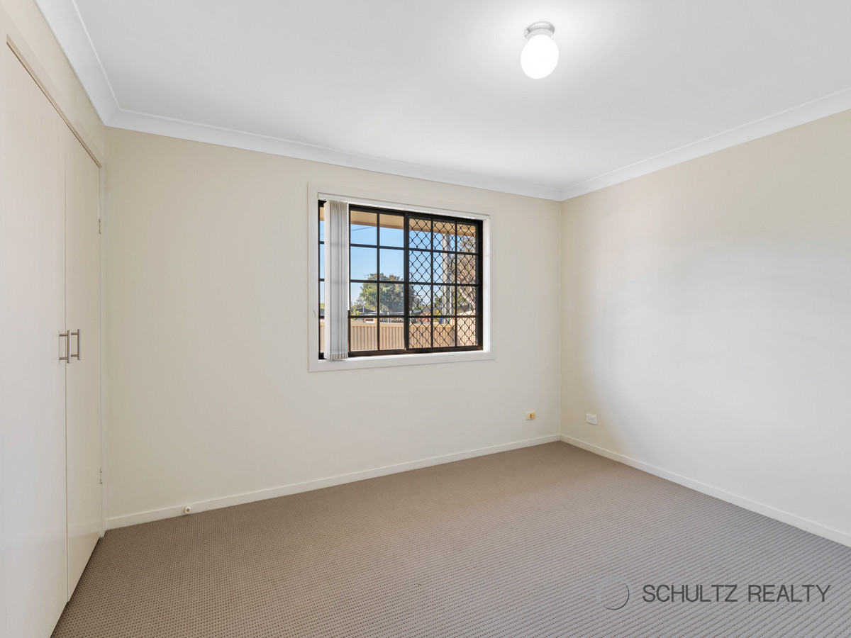 64 Robert Stanley Drive, Mount Warren Park, Australia 4207, 3 Bedrooms Bedrooms, ,1 BathroomBathrooms,House,Sold,Robert Stanley Drive,1245