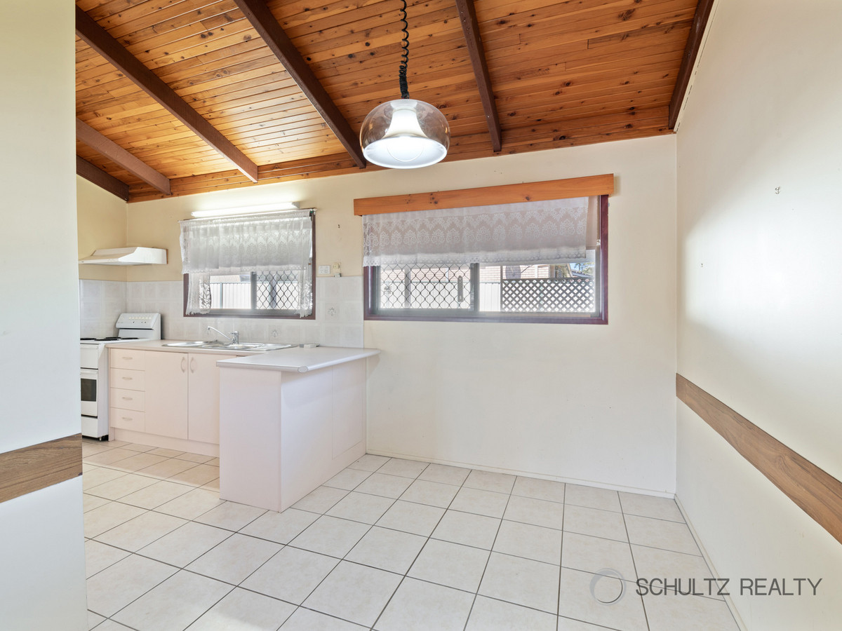 32 Rochester Drive, Mount Warren Park, Australia 4207, 3 Bedrooms Bedrooms, ,1 BathroomBathrooms,House,Sold,Rochester Drive,1244