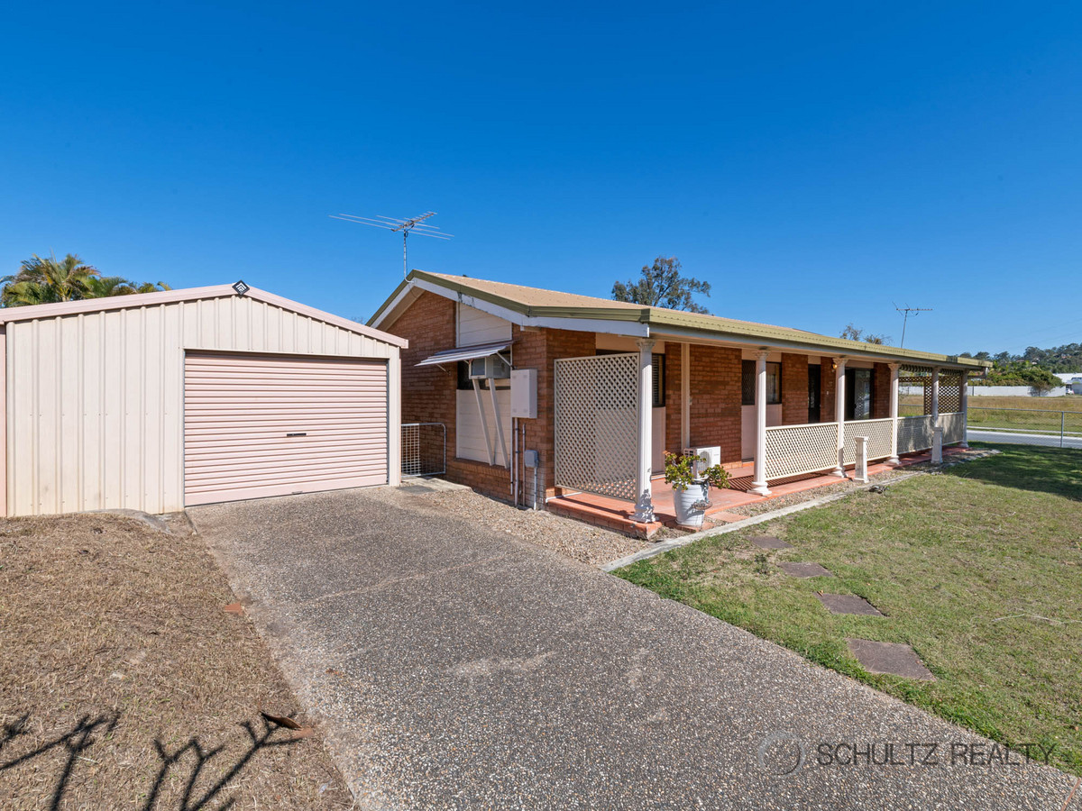 32 Rochester Drive, Mount Warren Park, Australia 4207, 3 Bedrooms Bedrooms, ,1 BathroomBathrooms,House,Sold,Rochester Drive,1244