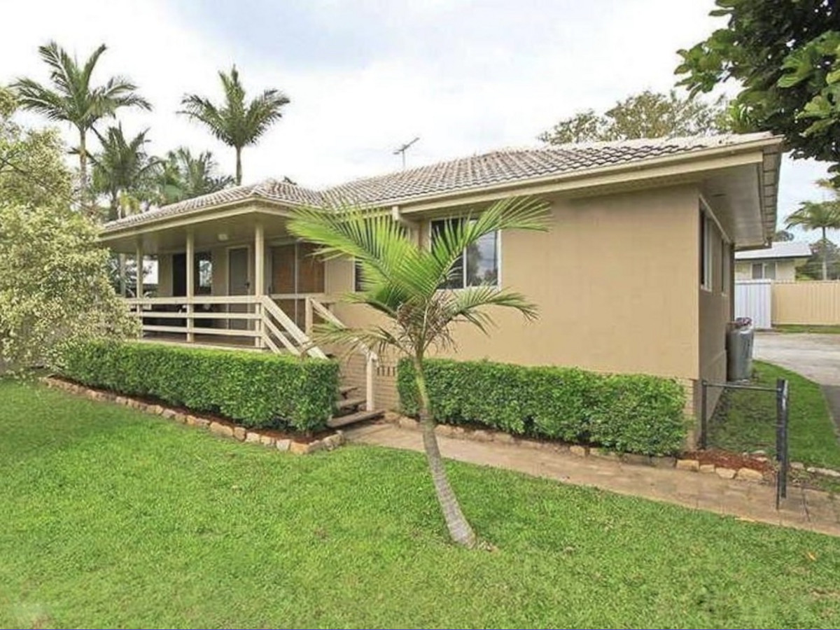4 Solar Street, Beenleigh, Australia 4207, 5 Bedrooms Bedrooms, ,2 BathroomsBathrooms,House,For sale,Solar Street,1247