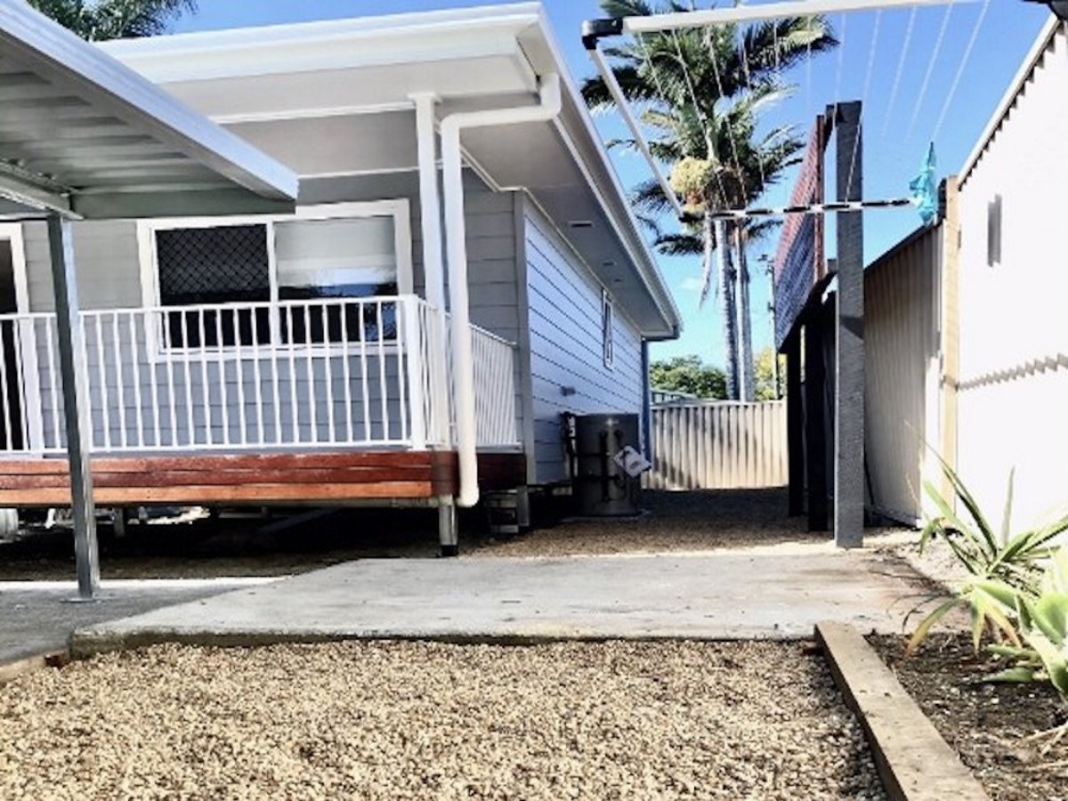 4 Solar Street, Beenleigh, Australia 4207, 5 Bedrooms Bedrooms, ,2 BathroomsBathrooms,House,For sale,Solar Street,1247