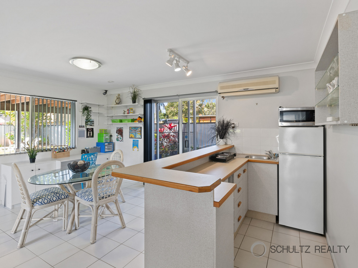 5 Scoresby Street, Mount Warren Park, Australia 4207, 3 Bedrooms Bedrooms, ,2 BathroomsBathrooms,House,For sale,Scoresby Street,1246