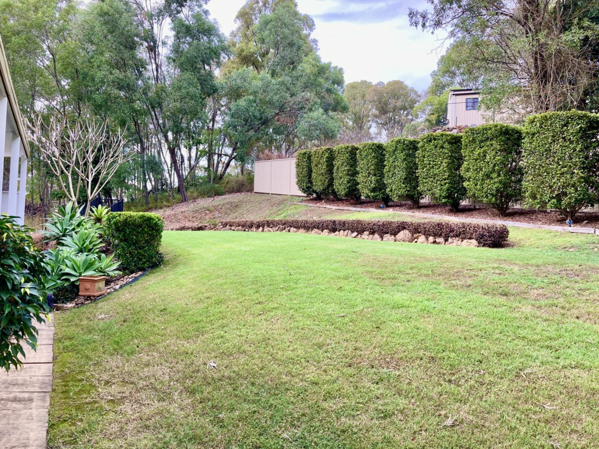 10-12 Hillview Crescent, Bahrs Scrub, Australia 4207, 4 Bedrooms Bedrooms, ,2 BathroomsBathrooms,House,For sale,Hillview Crescent,1249